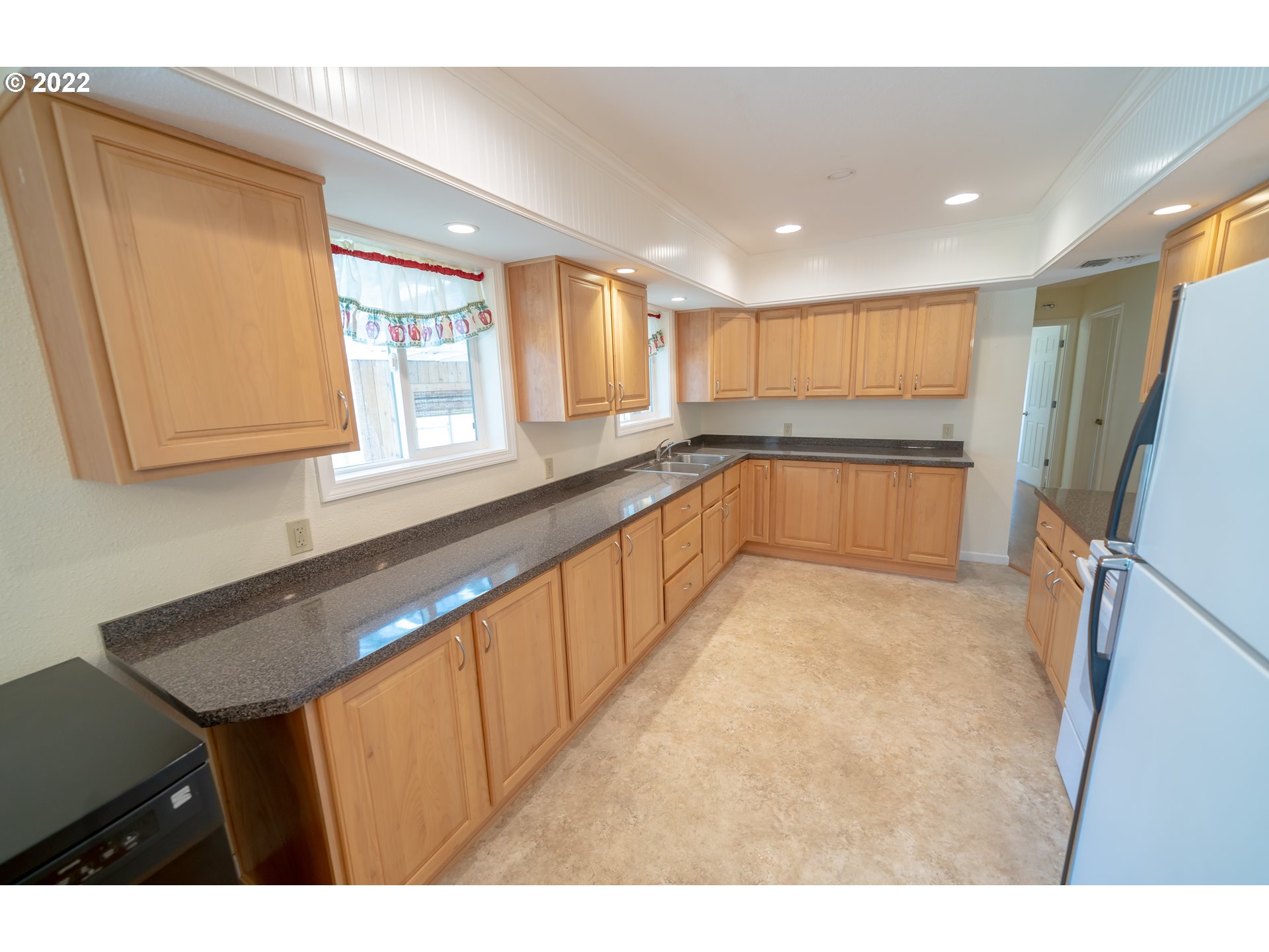 38116 Kelly Road Scio, OR 97374 - Photo 6 of 26 Gallery Image 6