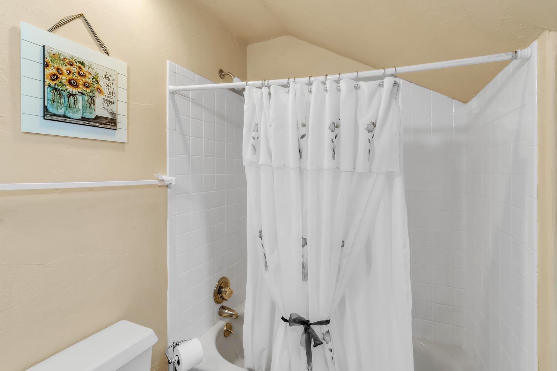 3310 C Road Palisade, CO 81526 - Photo 40 of 41 a bathroom with a shower and a toilet