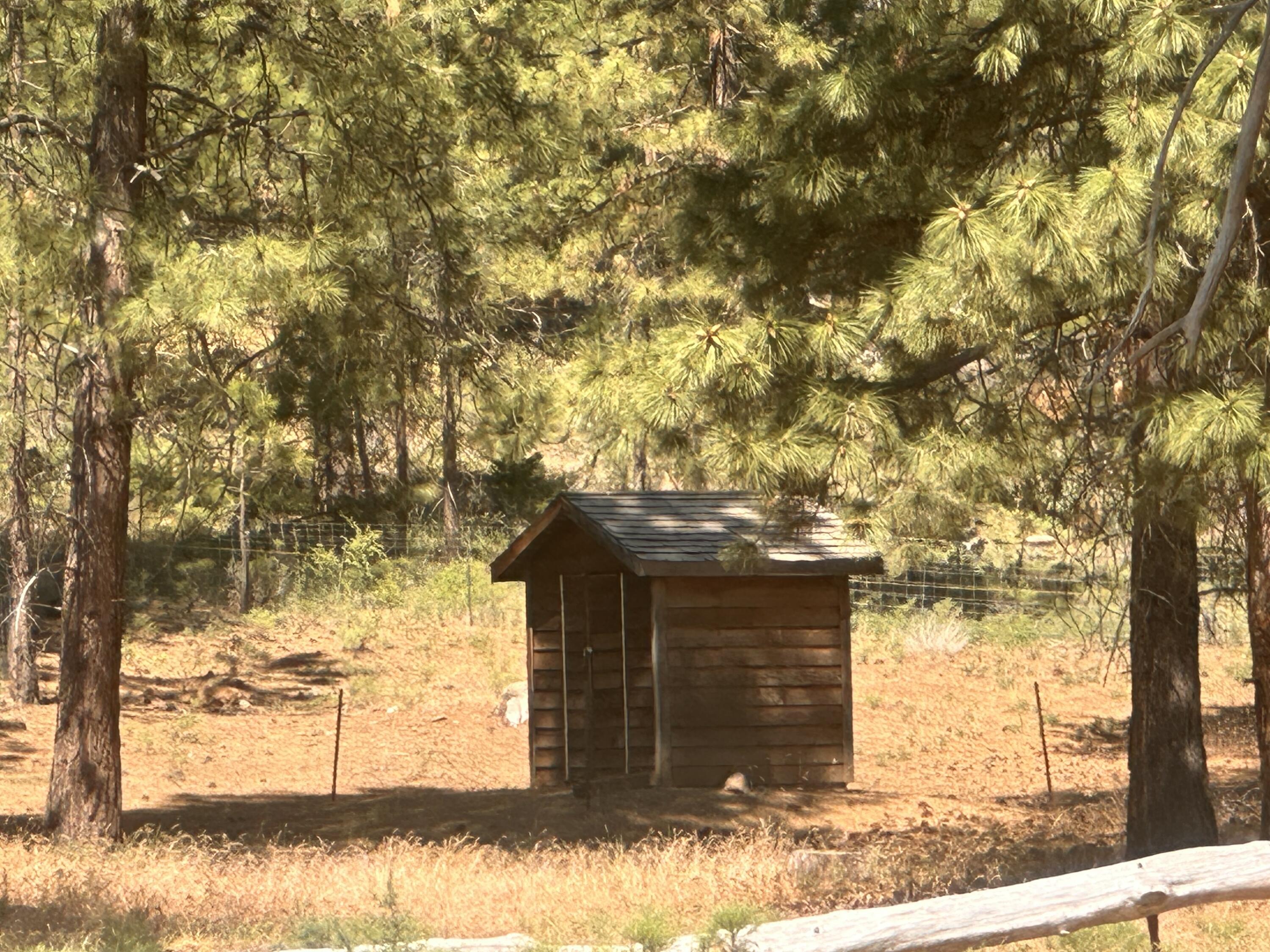 8022 School House Road Dorris, CA 96023 - Photo 3 of 11 IMG_4483