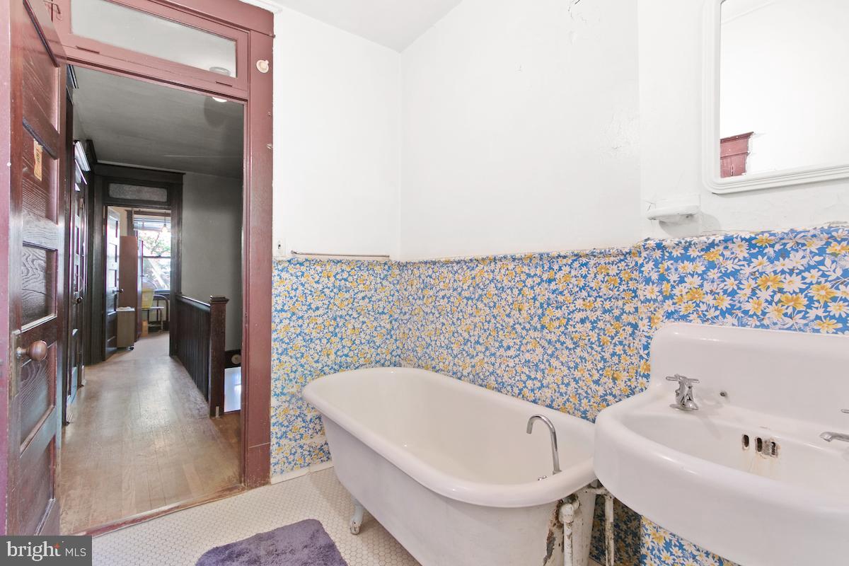 111 Kentucky Avenue Southeast Washington, DC 20003 - Photo 24 of 64