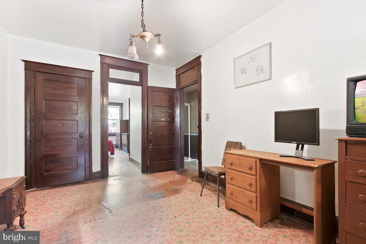 111 Kentucky Avenue Southeast Washington, DC 20003 - Photo 26 of 64