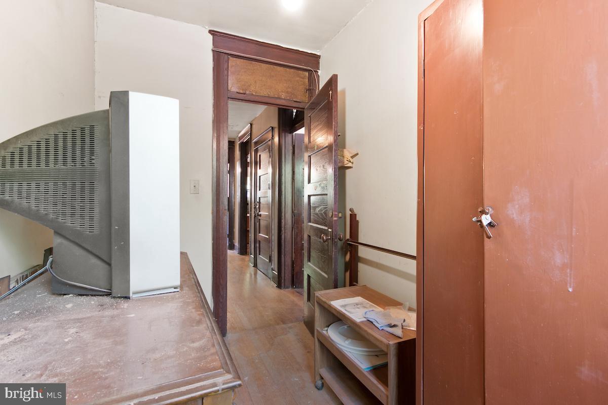 111 Kentucky Avenue Southeast Washington, DC 20003 - Photo 33 of 64