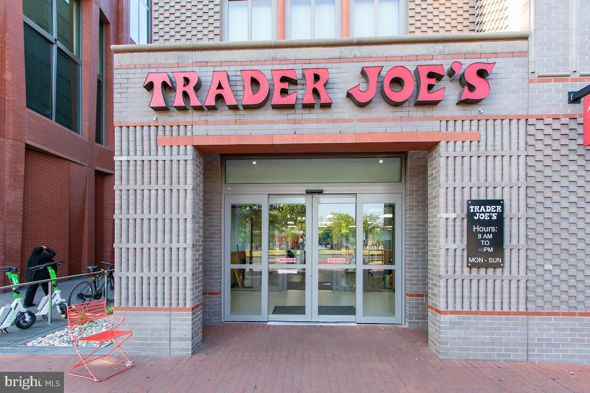 111 Kentucky Avenue Southeast Washington, DC 20003 - Photo 56 of 64