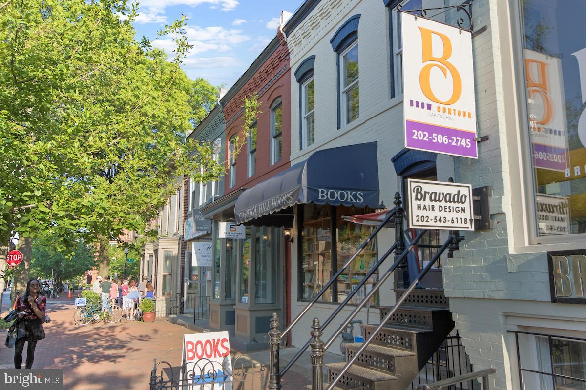 111 Kentucky Avenue Southeast Washington, DC 20003 - Photo 62 of 64