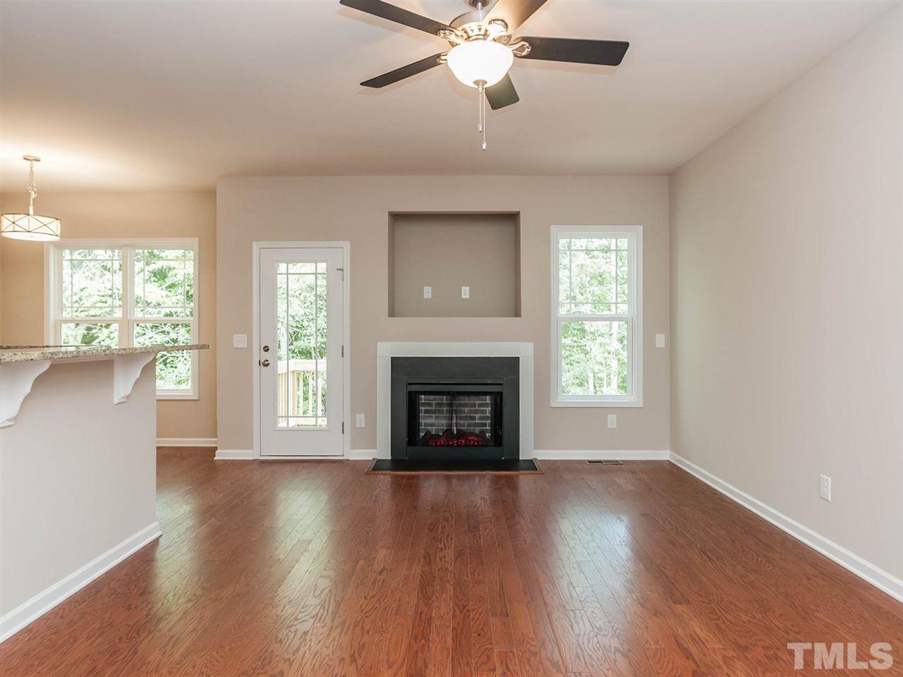 4828 Landover Bluff Way Raleigh, NC 27616 - Photo 4 of 24 Gallery Image 4