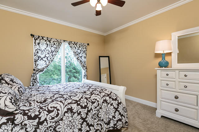 1820 Meremont Ridge Road Louisville, KY 40245 - Photo 17 of 21 1820 Meremont Ridge Drive-1017