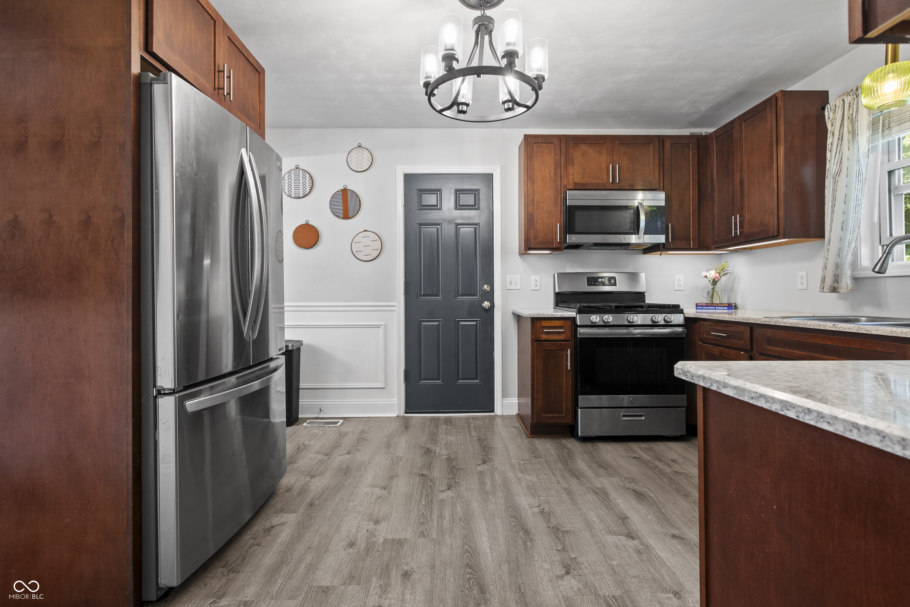 4230 Five Points Road Indianapolis, IN 46239 - Photo 12 of 58