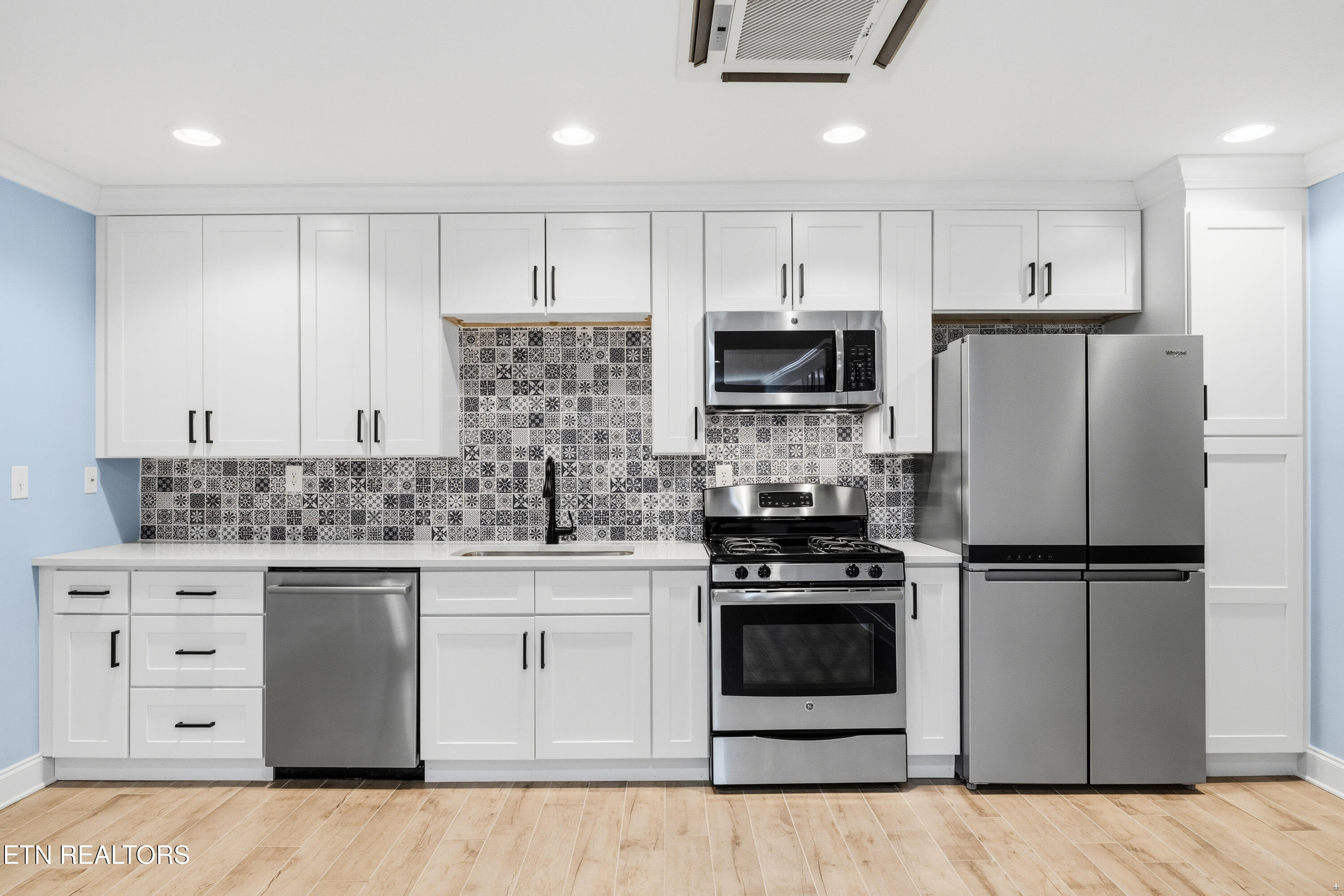 239 Sequoyah Road Andersonville, TN 37705 - Photo 28 of 49 Downstairs Kitchen