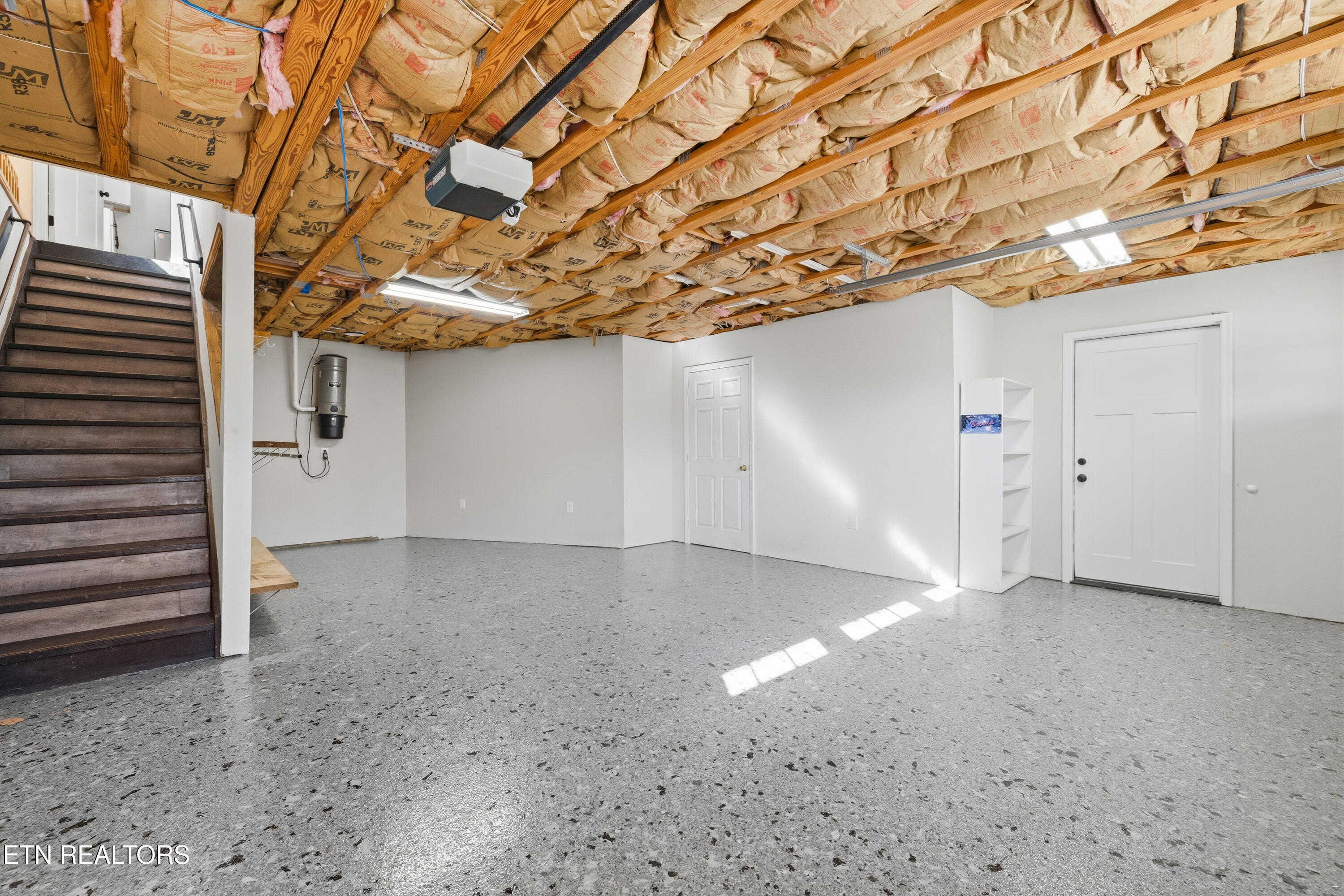 239 Sequoyah Road Andersonville, TN 37705 - Photo 35 of 49 1 car Attached Garage