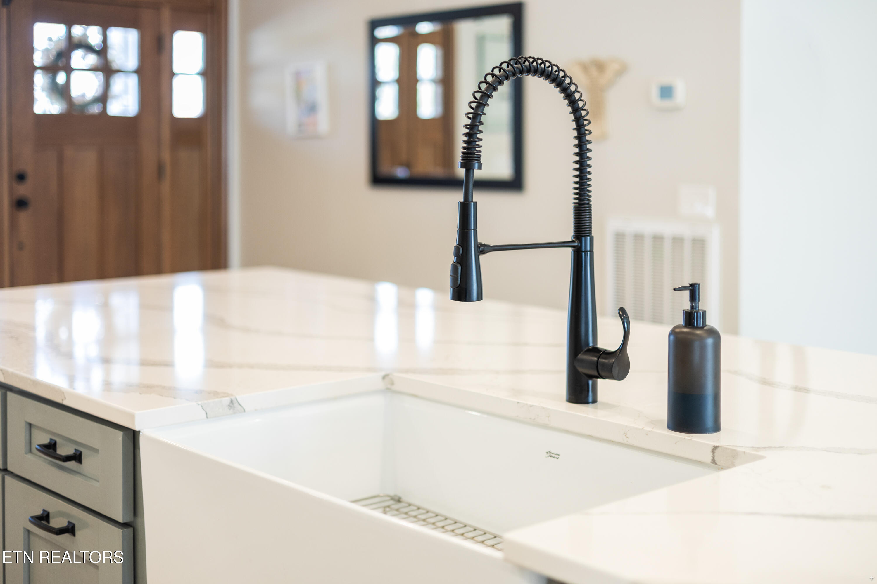 239 Sequoyah Road Andersonville, TN 37705 - Photo 6 of 49 Farmhouse Sink