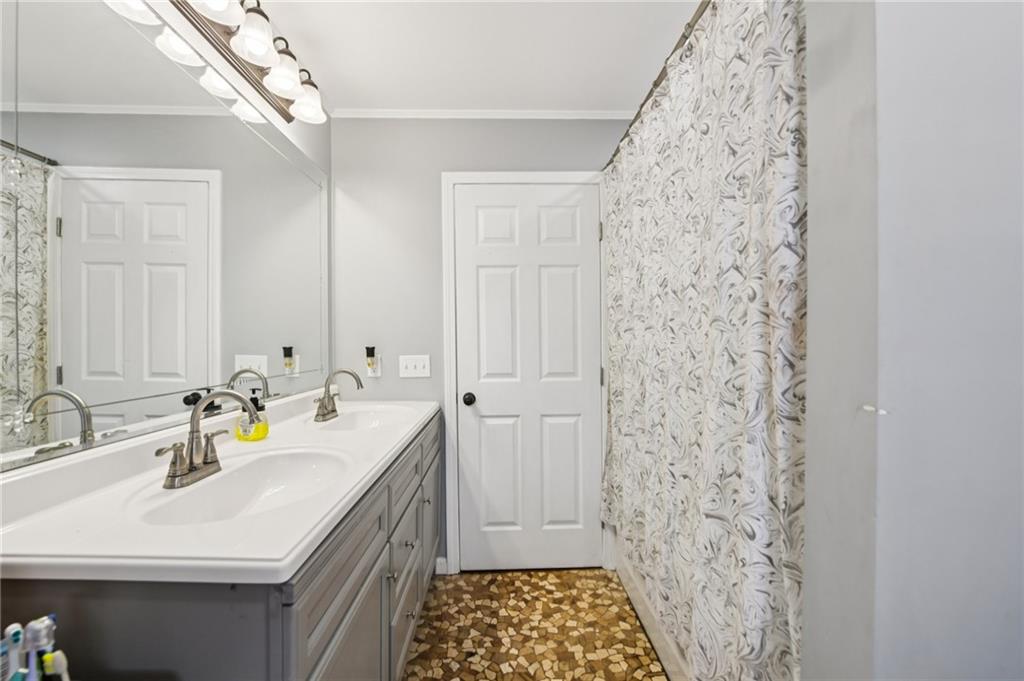 8165 Laurel Drive Southwest Covington, GA 30014 - Photo 11 of 18