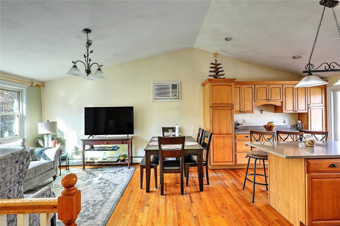 25 Riverside Avenue Johnston, RI 02919 - Photo 11 of 32 Gallery Image 11