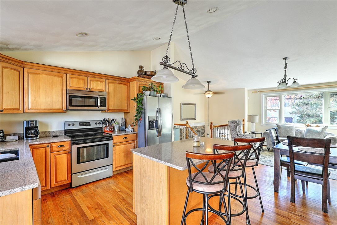 25 Riverside Avenue Johnston, RI 02919 - Photo 14 of 32 Gallery Image 14