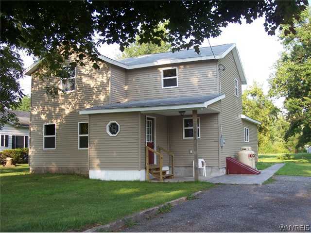 1982 Main Street Albion, NY 14411 - Photo 1 of 1 Exterior Front