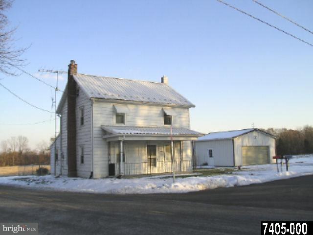 898 Ridge Road Gettysburg, PA 17325 - Photo 1 of 5