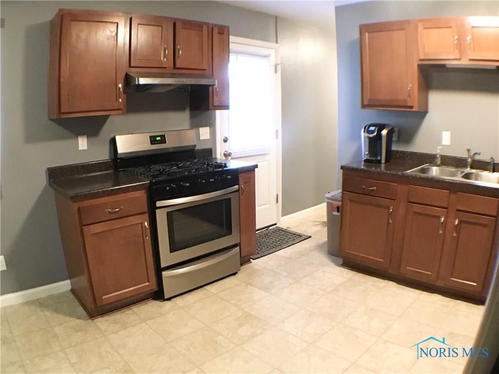 20 Clifton Road Toledo, OH 43607 - Photo 3 of 21 Gallery Image 3