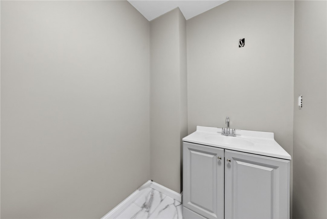 420 River Street Woonsocket, RI 02895 - Photo 15 of 45