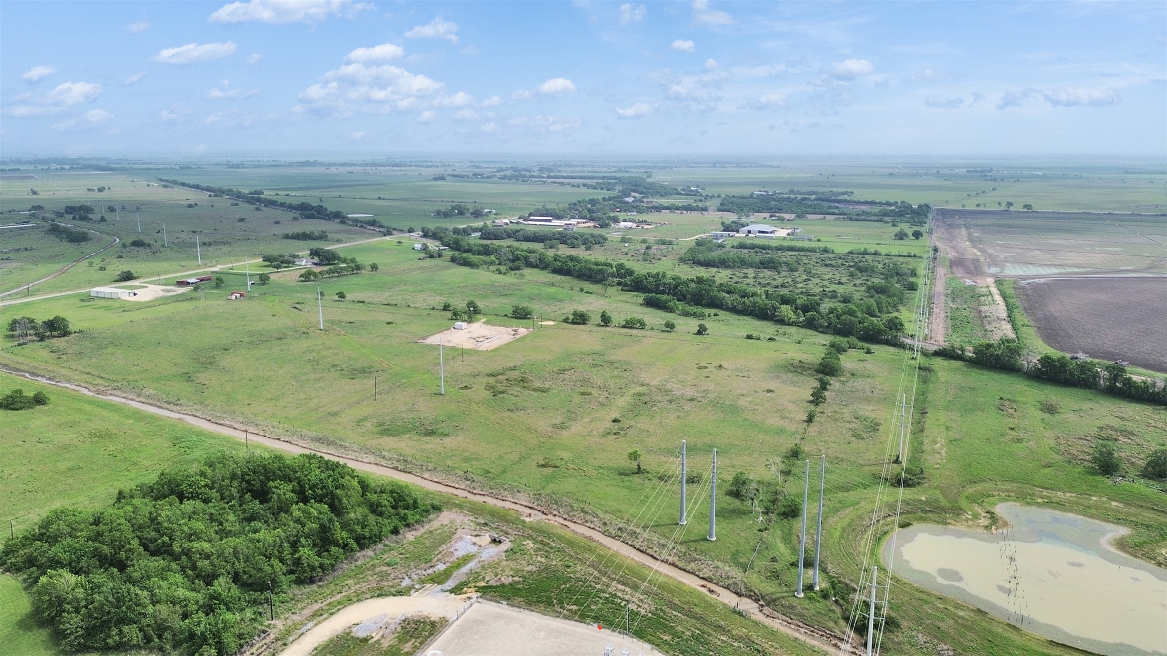 2100 Pine Knoll Road Bay City, TX 77414 - Photo 16 of 28 a view of a city