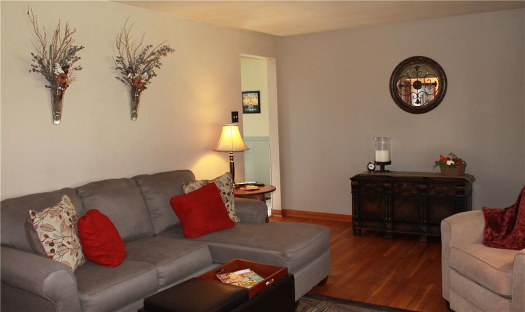 2564 Meinert Road Wexford, PA 15090 - Photo 4 of 25 Gallery Image 4