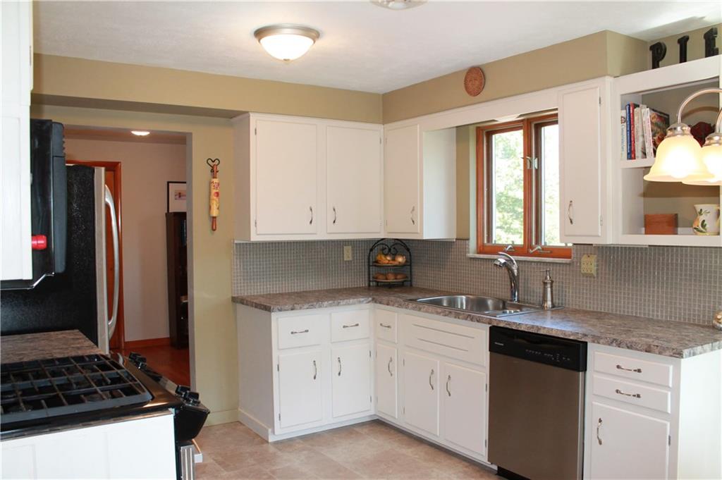 2564 Meinert Road Wexford, PA 15090 - Photo 5 of 25 Gallery Image 5