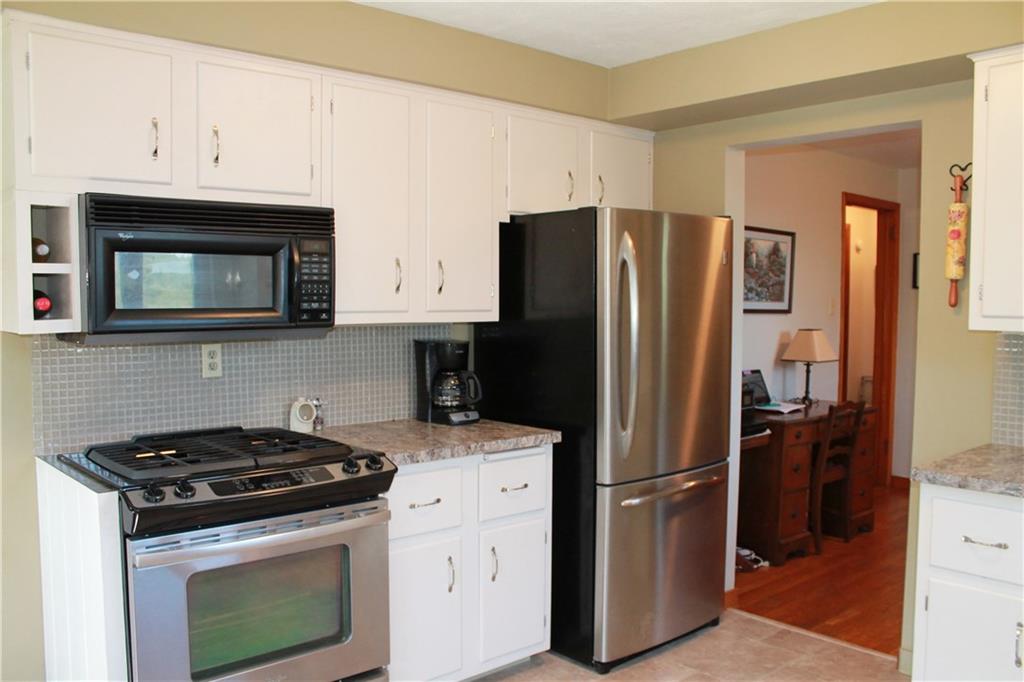 2564 Meinert Road Wexford, PA 15090 - Photo 6 of 25 Gallery Image 6
