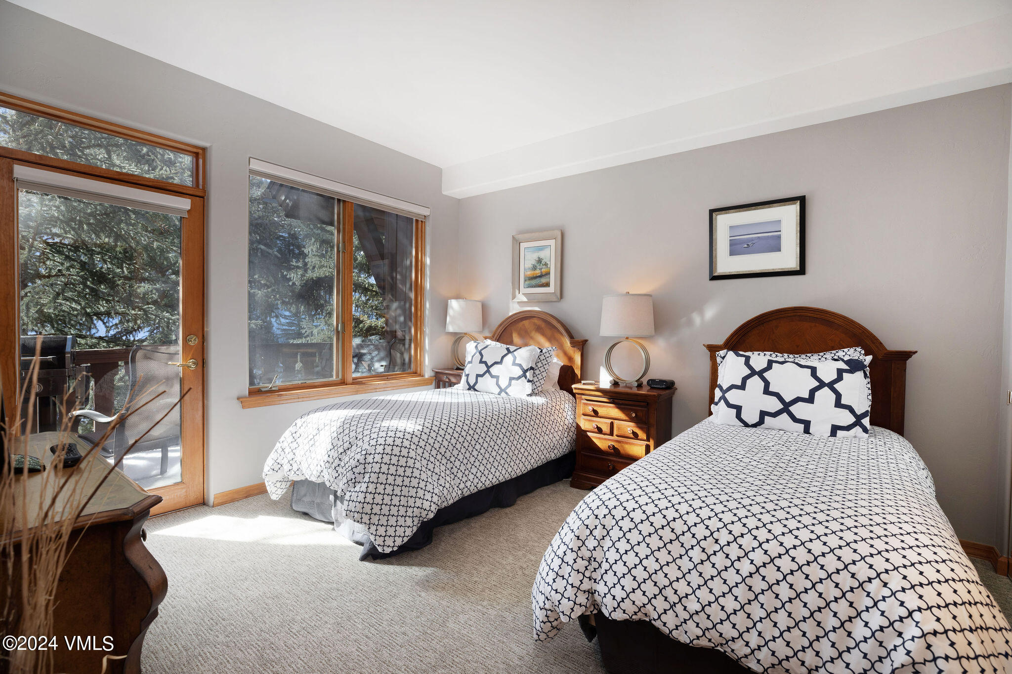 74 Cresta Road, Unit 303 Edwards, CO 81632 - Photo 6 of 8 aspenwood_lodge_303_interior_bed02