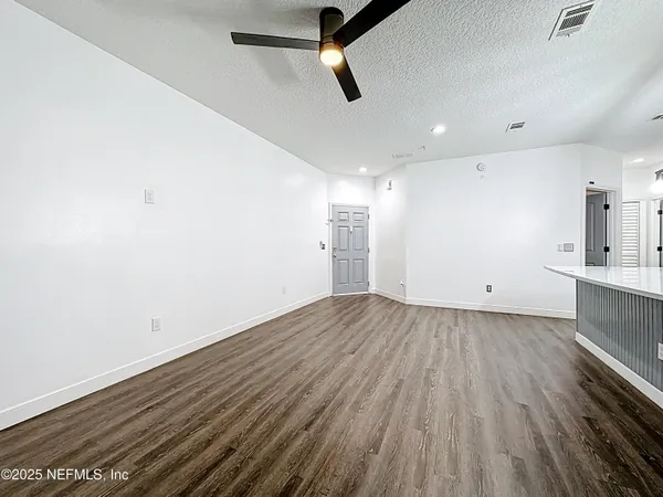 $110,000 | 3690 Kirkpatrick Circle, Unit 73, Jacksonville, FL 32210