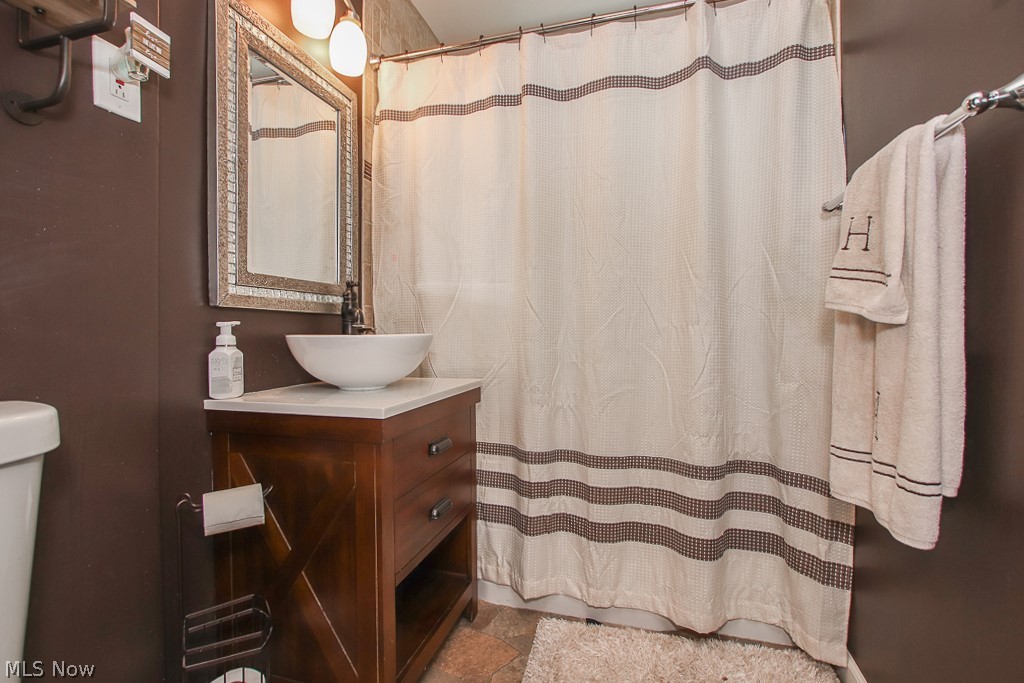 992 Reeves Road Elyria, OH 44035 - Photo 23 of 35 Gallery Image 23