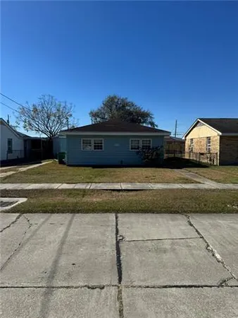 $1,000 | 3232 Claire Avenue, Gretna, LA 70053