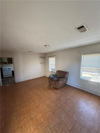 $1,000 | 3232 Claire Avenue, Gretna, LA 70053