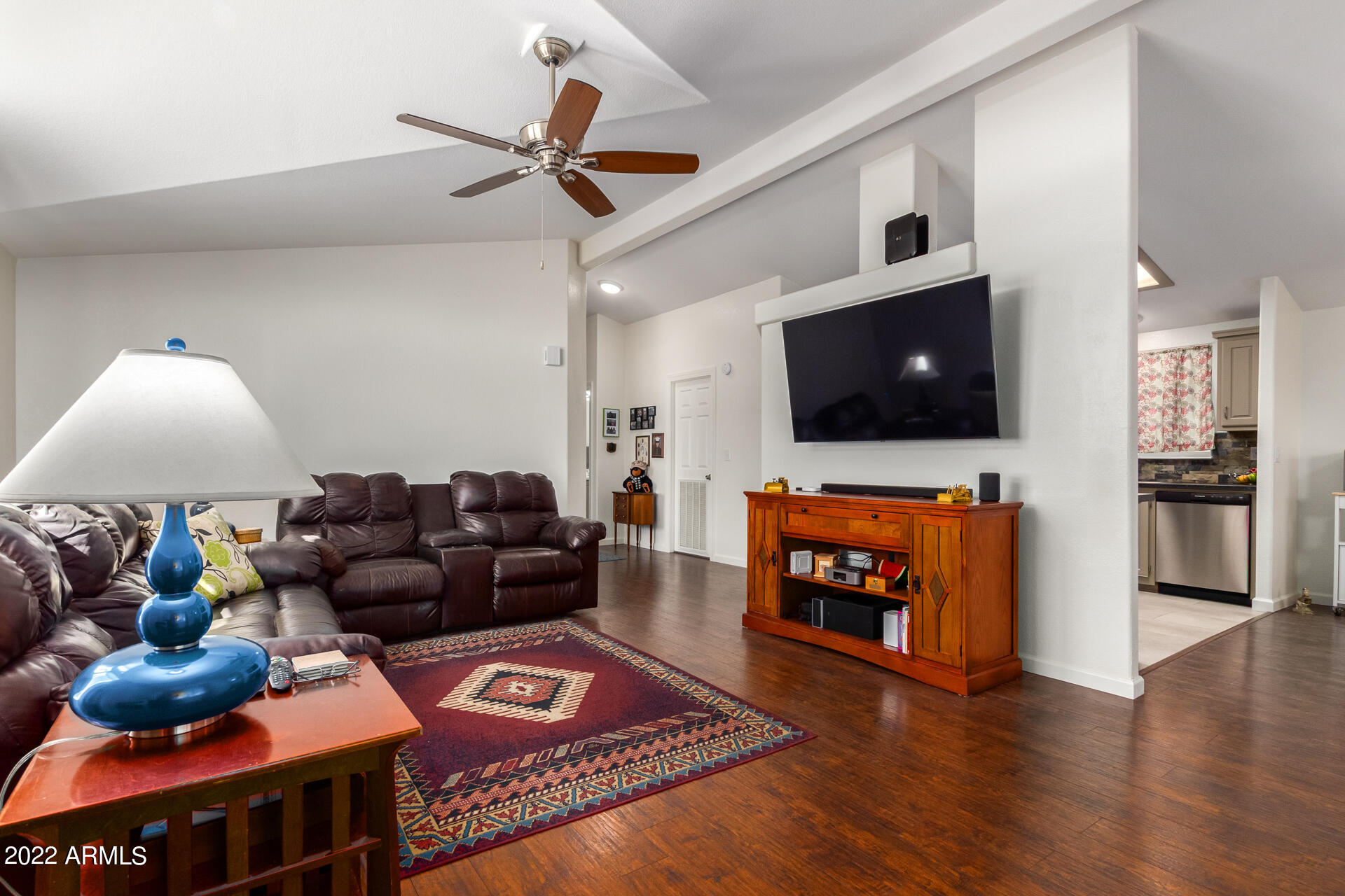 3700 South Tomahawk Road, Unit 40 Apache Junction, AZ 85119 - Photo 4 of 26 Living room pic 3