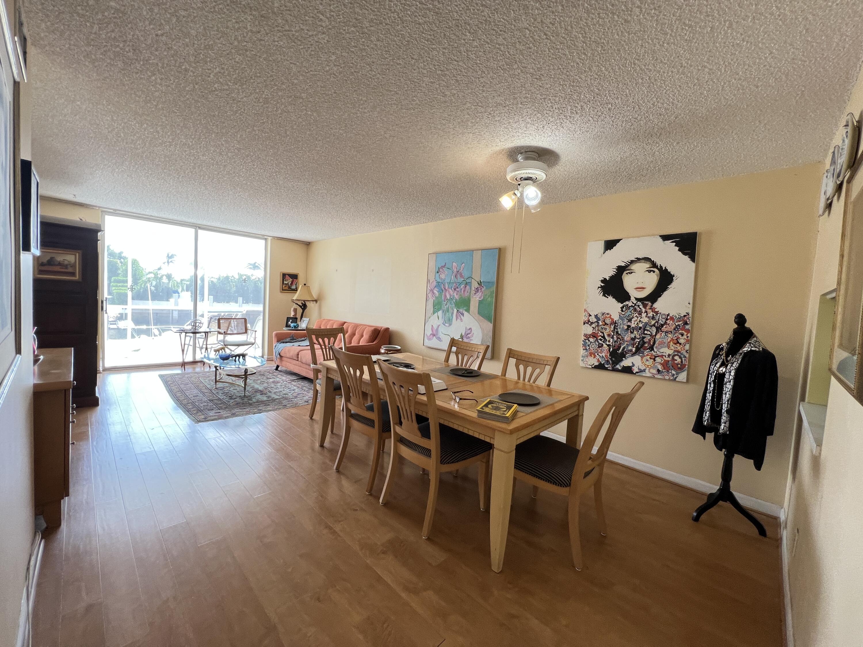 750 Northeast Spanish River Boulevard, Unit 102 Boca Raton, FL 33431 - Photo 5 of 18 IMG_1548