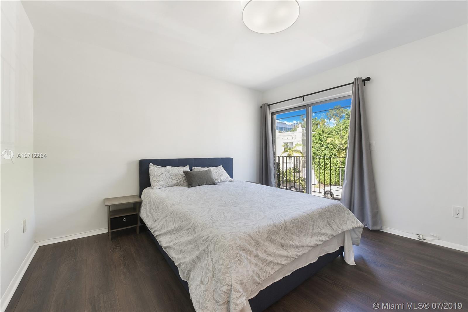 345 Michigan Avenue, Unit 17 Miami Beach, FL 33139 - Photo 6 of 11