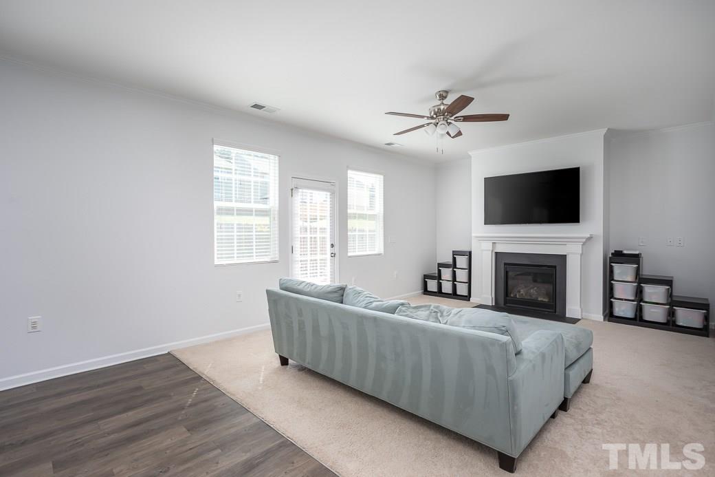 116 Red Robin Road Durham, NC 27703 - Photo 4 of 11 Gallery Image 4