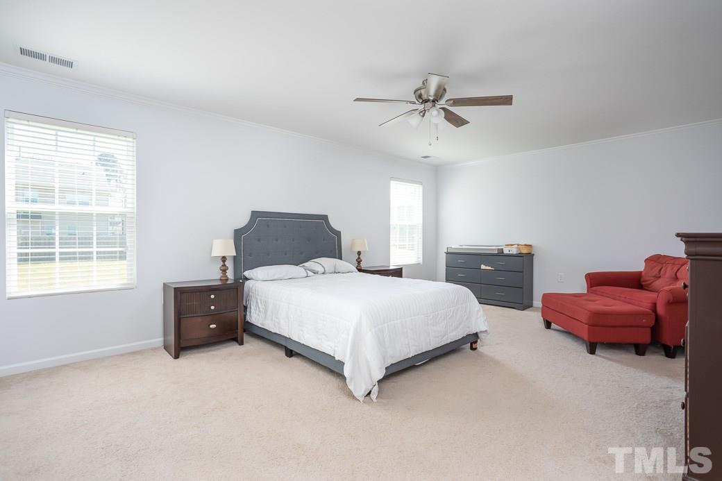 116 Red Robin Road Durham, NC 27703 - Photo 7 of 11 Gallery Image 7