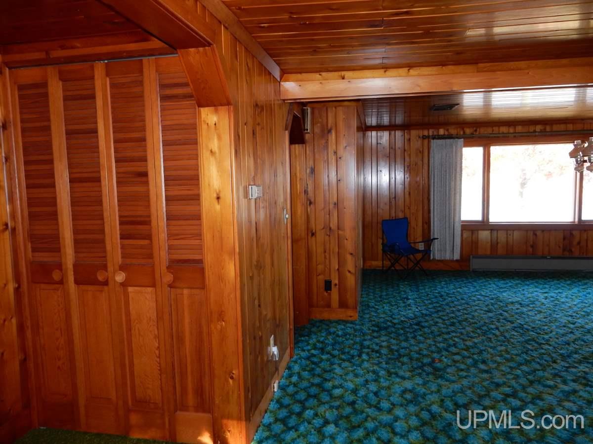 924 North Co Road Manistique, MI 49854 - Photo 20 of 32