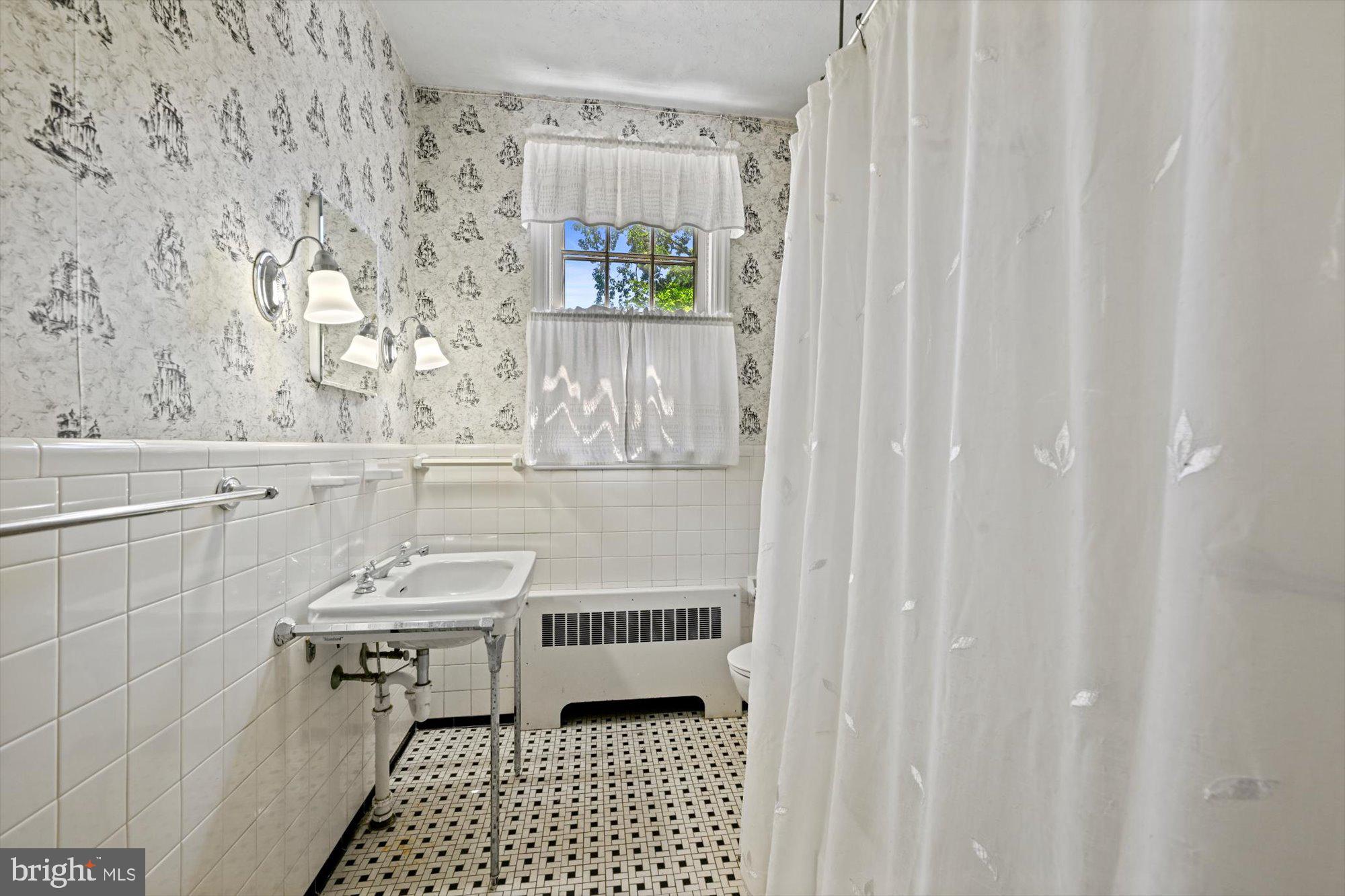 2800 Lawina Road Baltimore, MD 21216 - Photo 22 of 25