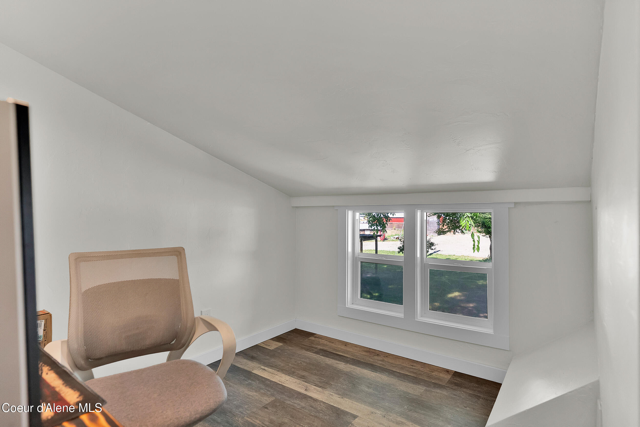 256 Roosevelt Road Bonners Ferry, ID 83805 - Photo 27 of 88 29-print-SkyLight - Roosevelt (JG)-57