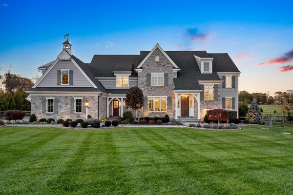 $2,595,000 | 25 New Whitehorse Way, Malvern, PA 19355