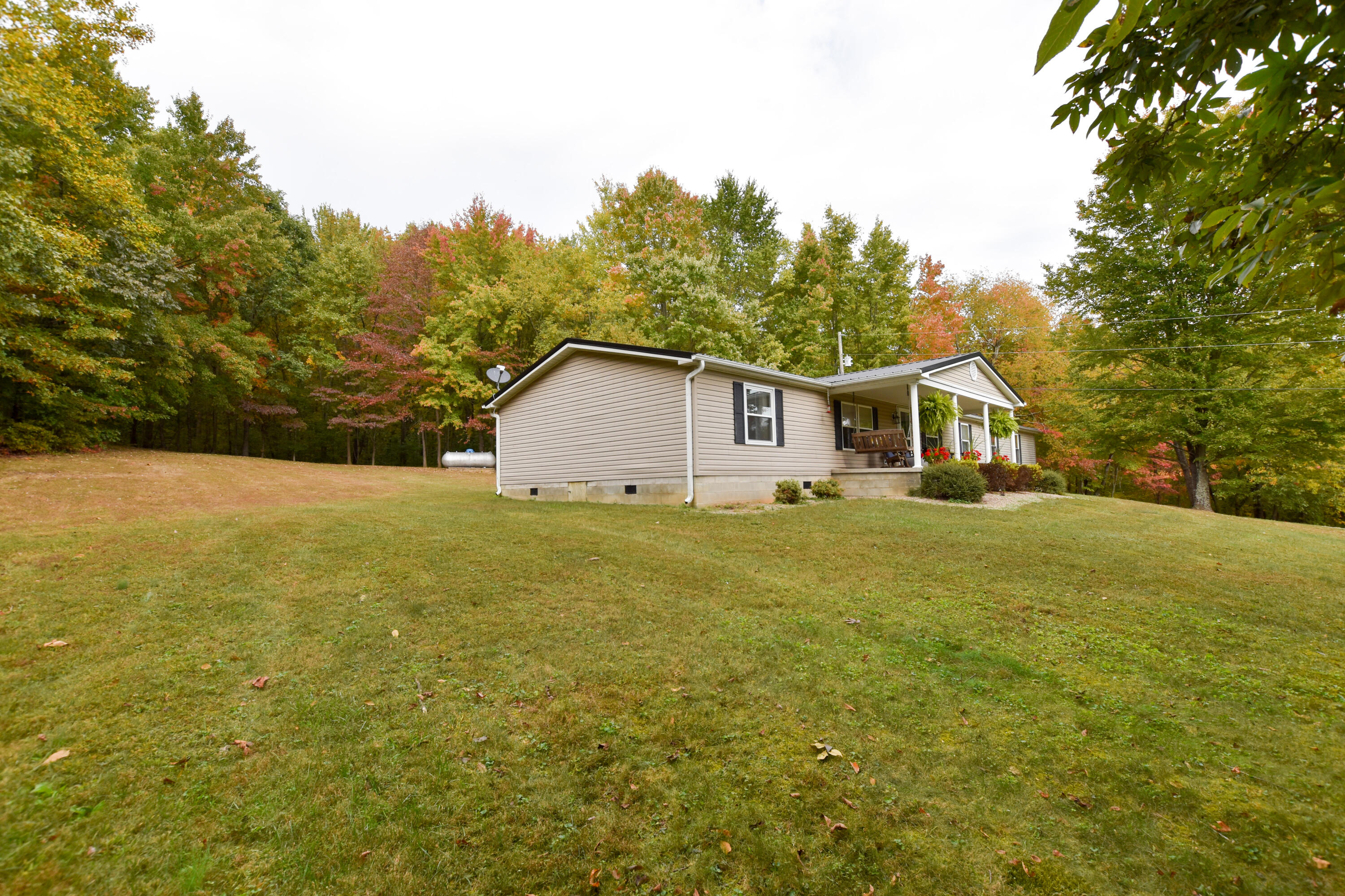 2390 Beechy Creek Road Wallingford, KY 41093 - Photo 3 of 89 DSC_0087