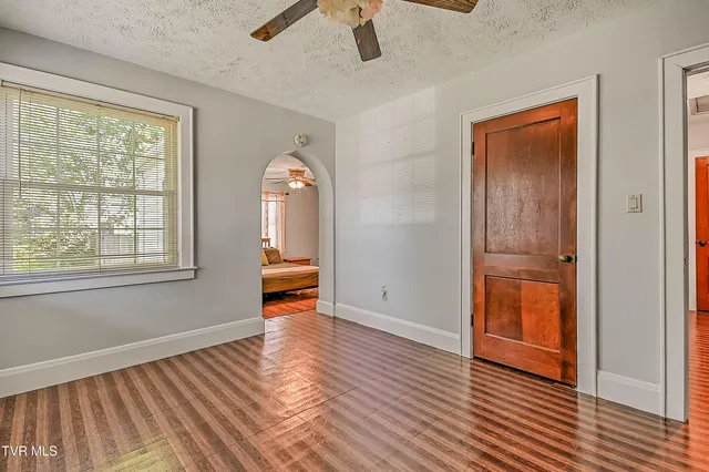 $229,000 | 454 Douglas Street, Bristol, VA 24201