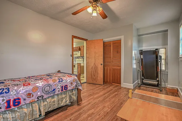 $229,000 | 454 Douglas Street, Bristol, VA 24201