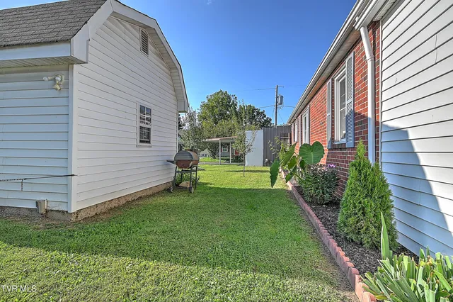 $229,000 | 454 Douglas Street, Bristol, VA 24201