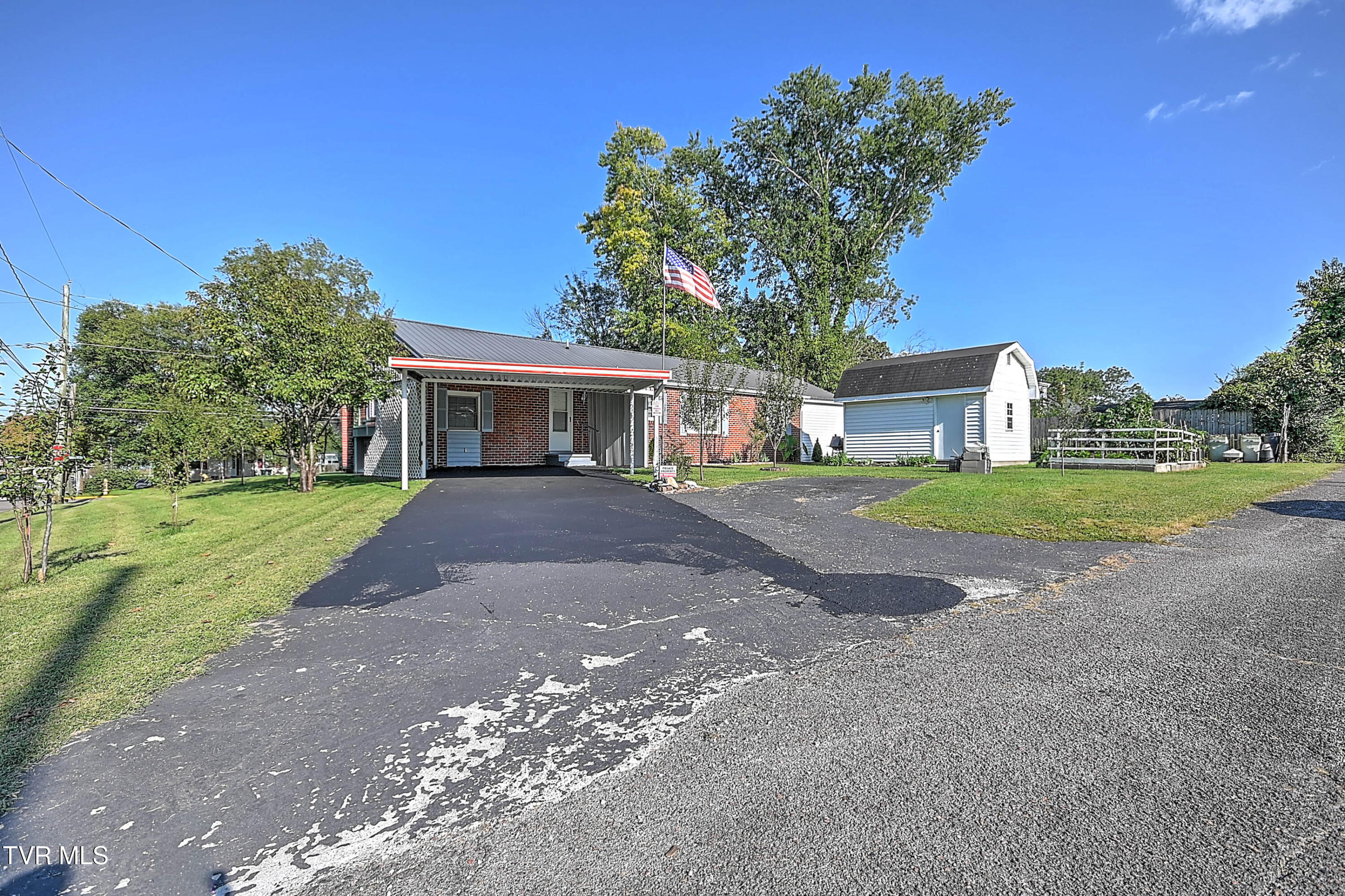 454 Douglas Street Bristol, VA 24201 - Photo 40 of 46 454 Douglas RE-43