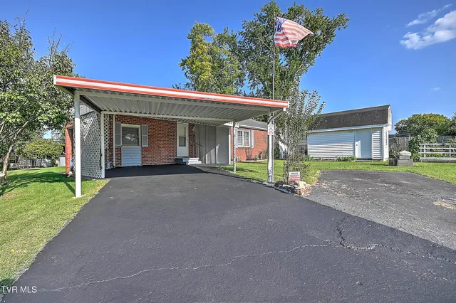 $229,000 | 454 Douglas Street, Bristol, VA 24201