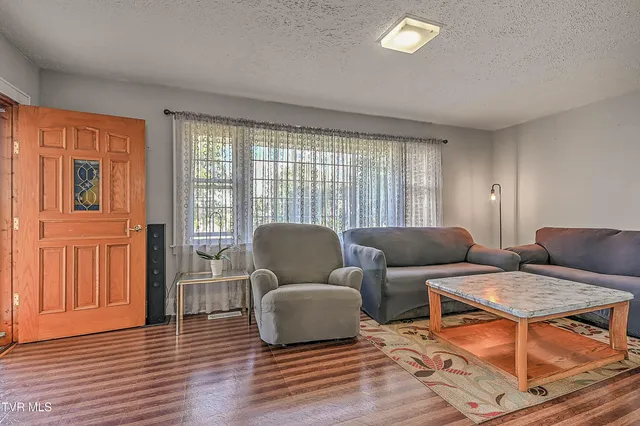 $229,000 | 454 Douglas Street, Bristol, VA 24201