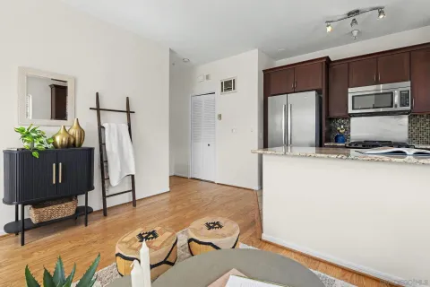 $729,000 | 919 West Lewis Street, Unit 1, San Diego, CA 92103