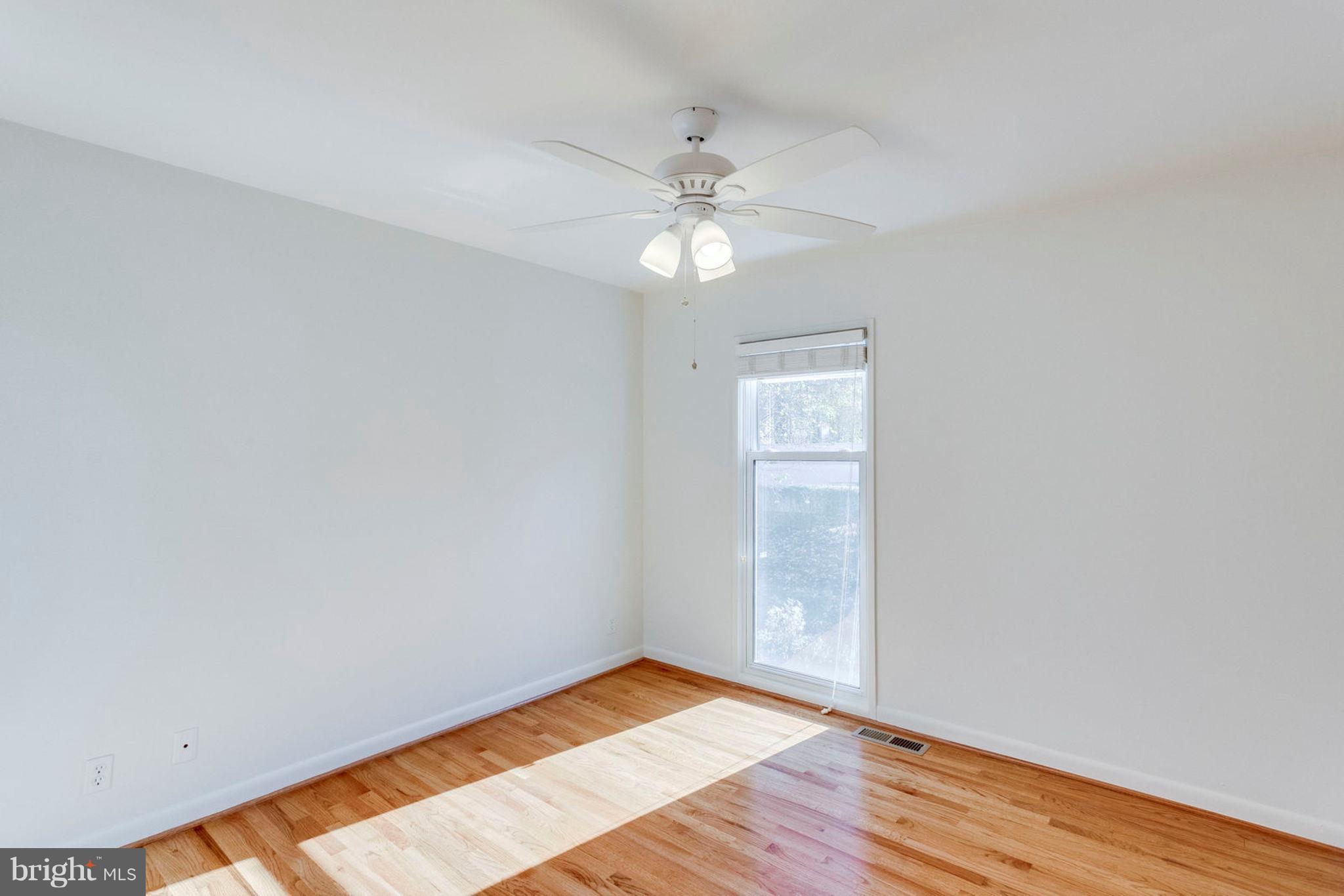 1662 Wainwright Drive Reston, VA 20190 - Photo 23 of 46 Second Bedroom