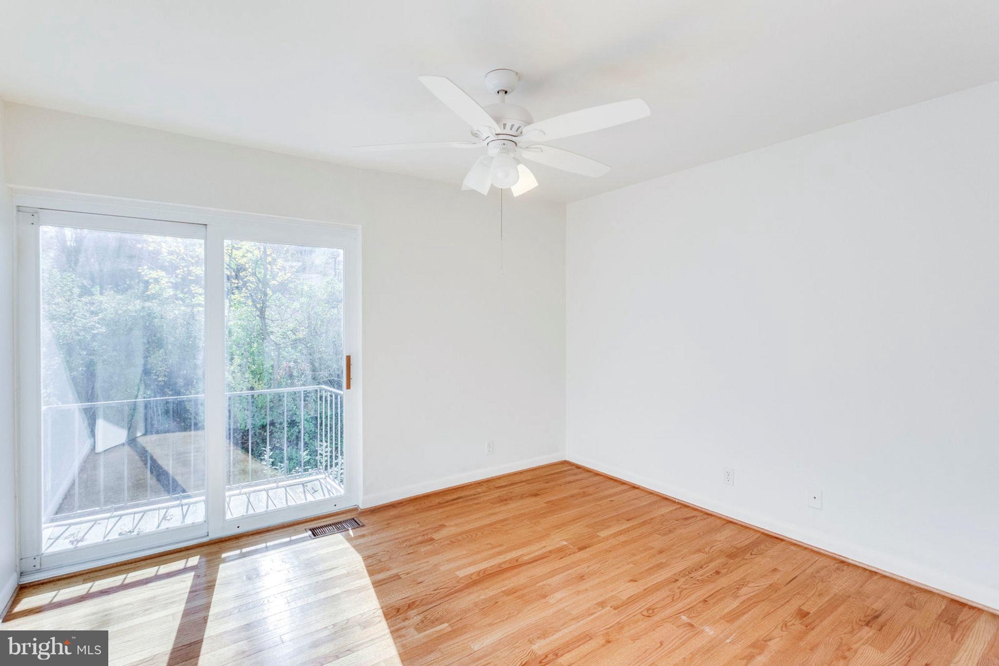 1662 Wainwright Drive Reston, VA 20190 - Photo 25 of 46 Third Bedroom