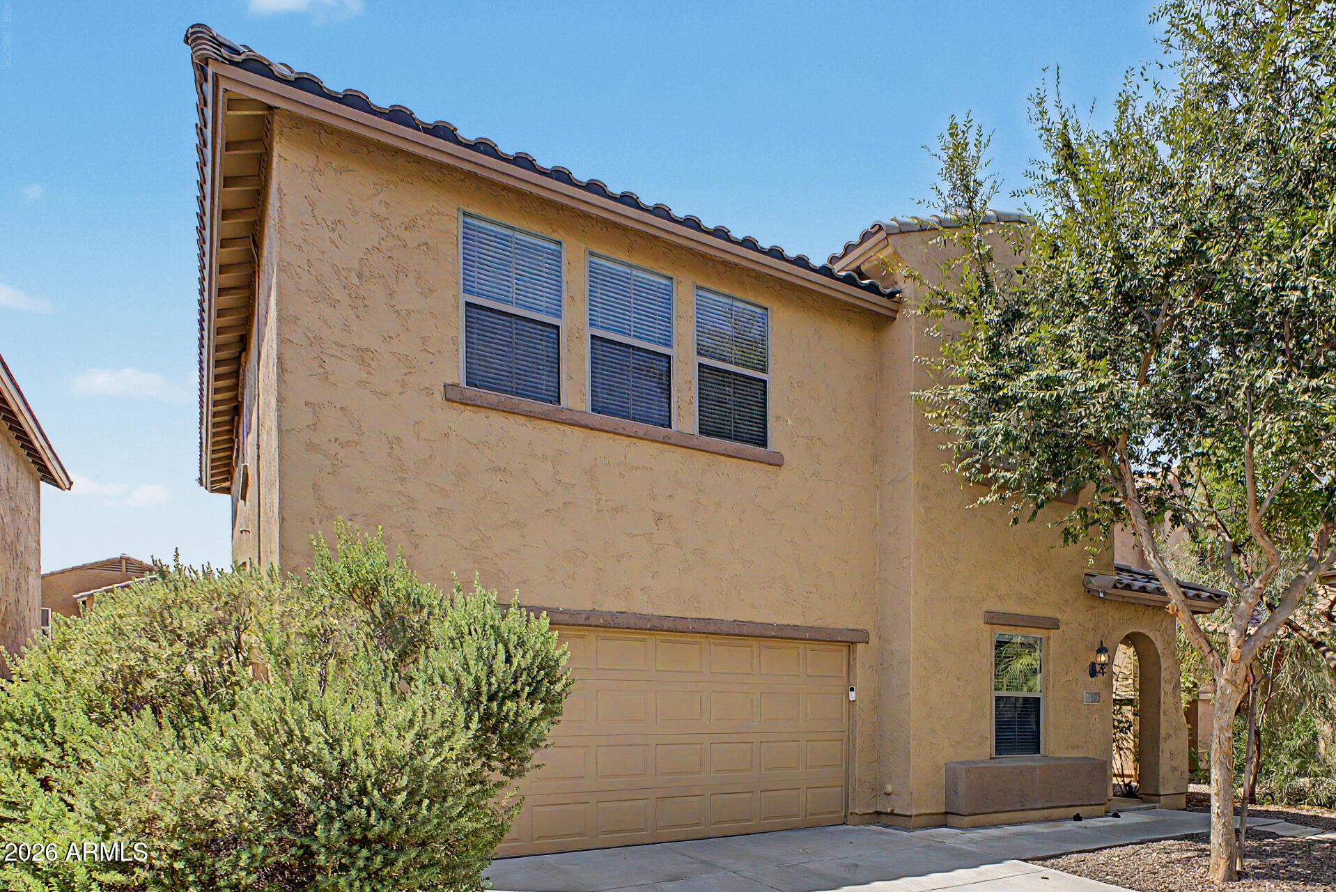 2209 West Kathleen Road Phoenix, AZ 85023 - Photo 6 of 36 06-Kathleen